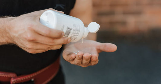 Gym Chalk vs Liquid Chalk: Which Is Better for Grip and Callus Control?